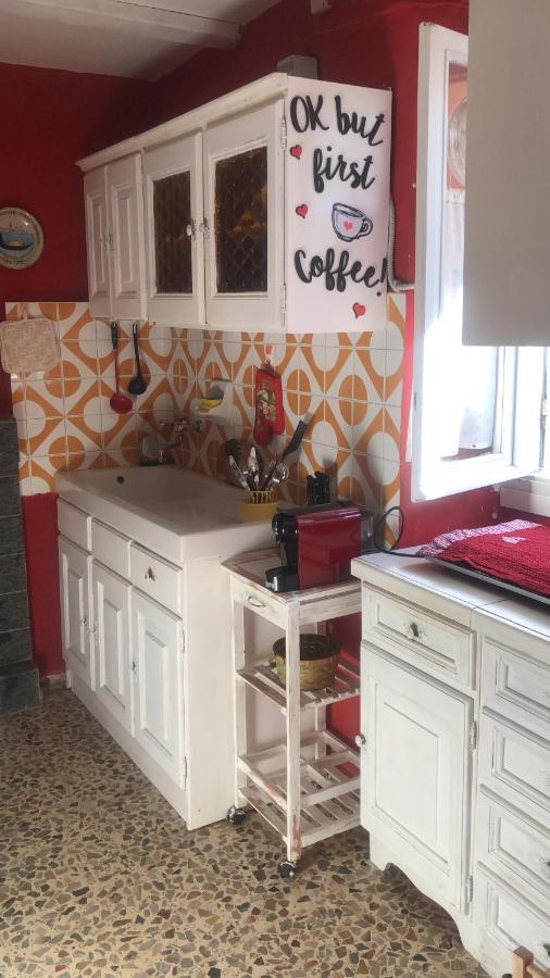 Jolie Petite Maison Chez Barbara Holiday home *